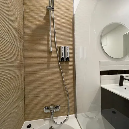 L'elegant T2 - Calme Et Spacieux *